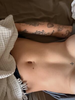 Bella Saintclaire leaked photo #8