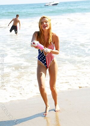 Bella Thorne Nude Leaked Photo #37