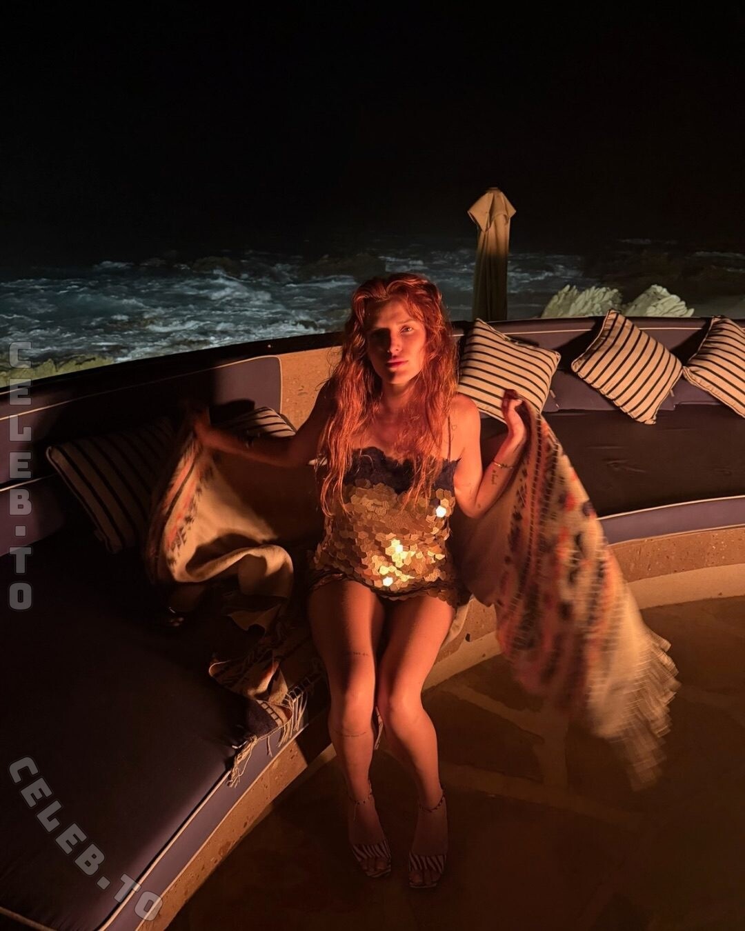 Bella Thorne photo