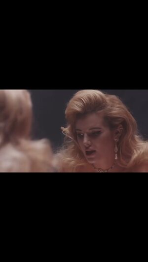 Bella Thorne leaked photo #442