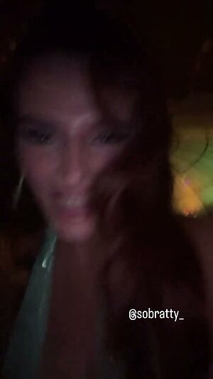 Bella Thorne leaked photo #539