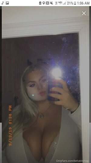 Bella-Very leaked photo #38