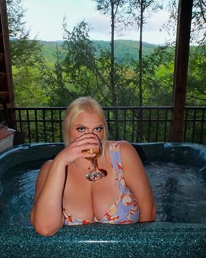 Bella-Very leaked photo #47