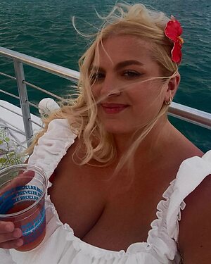 Bella-Very leaked photo #71
