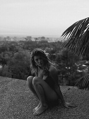 Bella White leaked photo #7