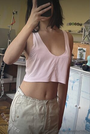 Bella Nude Leaked Photo #8