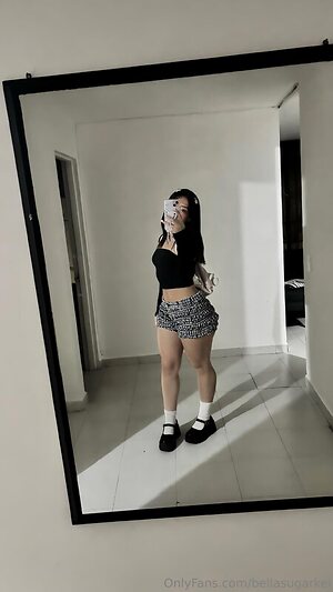 Bella leaked photo #111