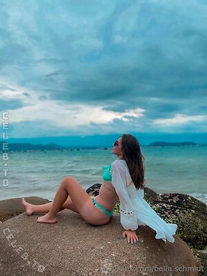 Bella.Schmidt photo