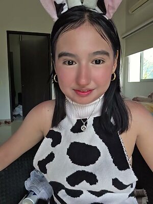 bellemiumiu leaked photo #16
