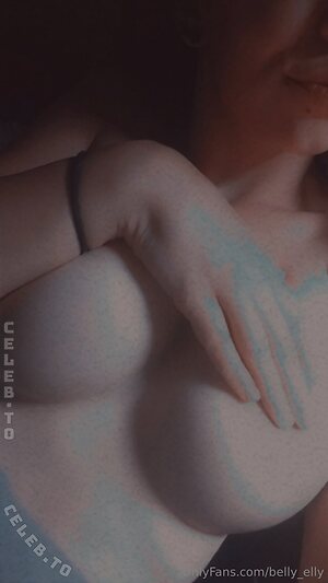 Belly Elly Nude Leaked Photo #30