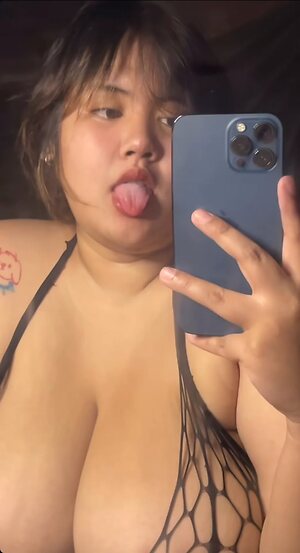 Benyapa.q Nude Leaked Photo #36