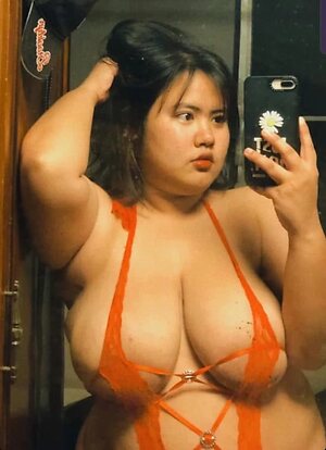 Benyapa.q Nude Leaked Photo #41