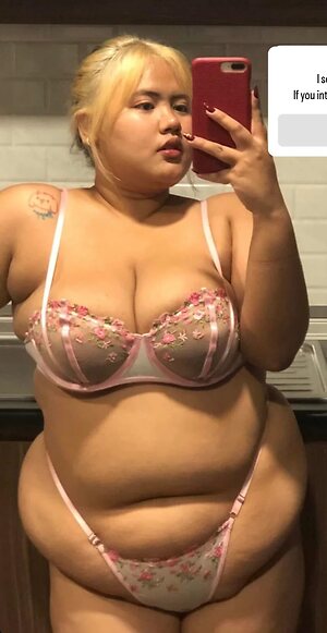 Benyapa.q Nude Leaked Photo #59