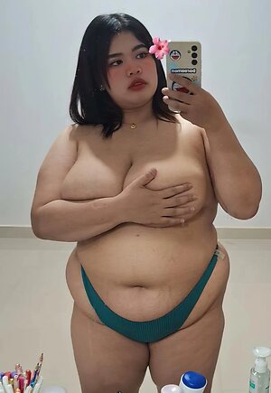 Benyapa.q Nude Leaked Photo #73