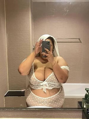 Benyapa.q Nude Leaked Photo #88