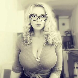 Berina leaked photo #25