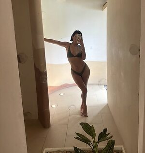 Berna Canbeldek leaked photo #70