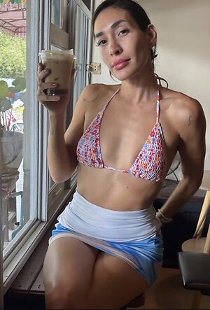 Berna Canbeldek leaked photo #96