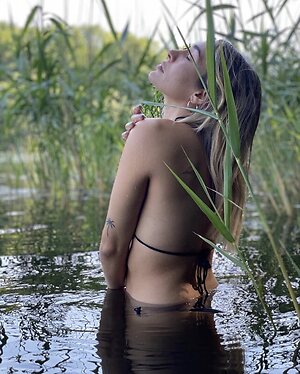 Berna Canbeldek leaked photo #131