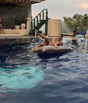 Berna Canbeldek leaked photo #192