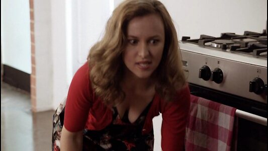Beth Buchanan leaked photo #5