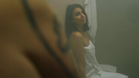 Beth Dover leaked photo #5