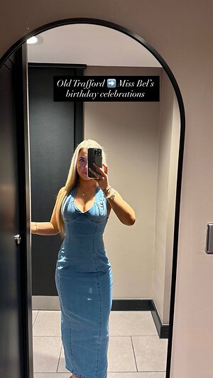 Beth Tucker leaked photo #6