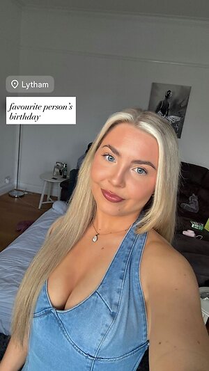 Beth Tucker leaked photo #19