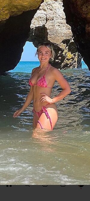 Beth Tucker leaked photo #25