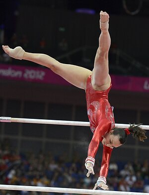 Beth Tweddle leaked photo #24