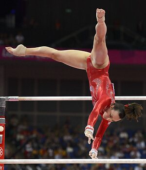 Beth Tweddle leaked photo #27
