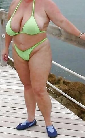 Beth Nude Leaked Photo #153