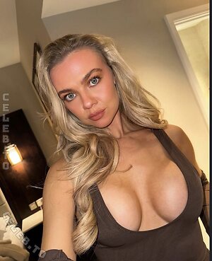 Bethjfraser Nude Leaked Photo #27