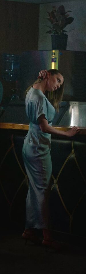 Betty Gilpin