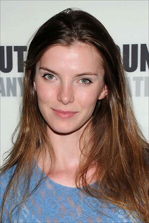 Betty Gilpin leaked photo #68