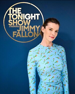 Betty Gilpin leaked photo #94