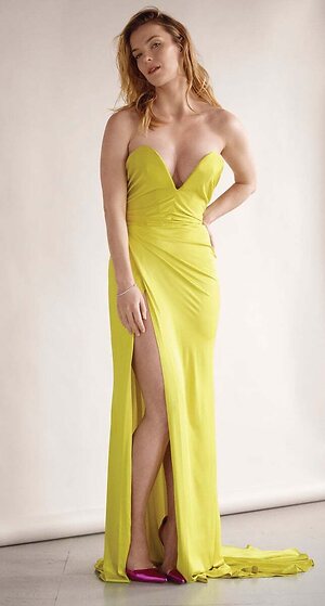 Betty Gilpin