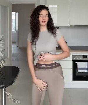 Betty Taube Nude Leaked Photo #3