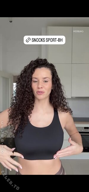 Betty Taube Nude Leaked Photo #4