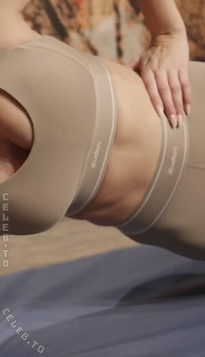 Betty Taube Nude Leaked Photo #12