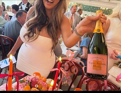 Betty leaked photo #62