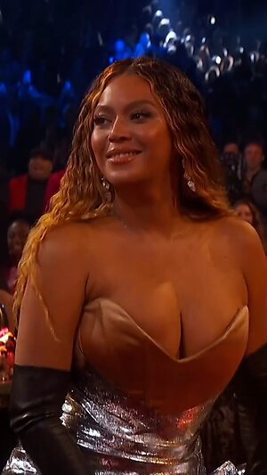 Beyonce Knowles Nude Leaked Photo #69