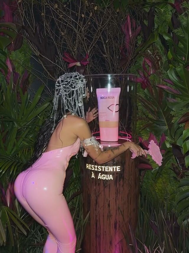 Bianca Andrade leaked photos