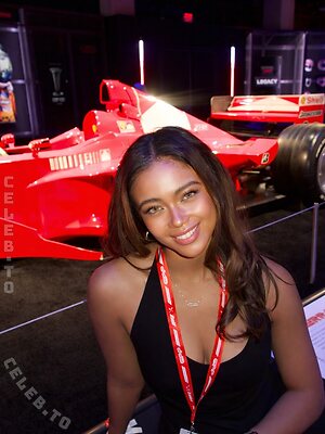 Bianca Bustamante Nude Leaked Photo #12