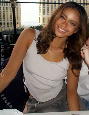 Bianca Bustamante Nude Leaked Photo #39