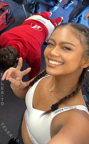 Bianca Bustamante photo