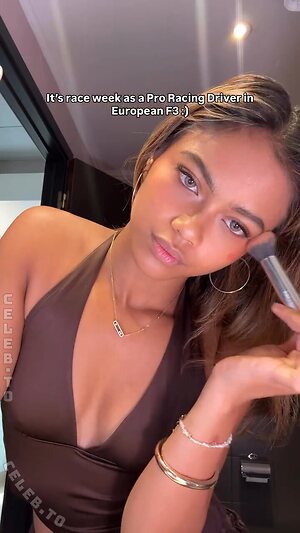 Bianca Bustamante photo