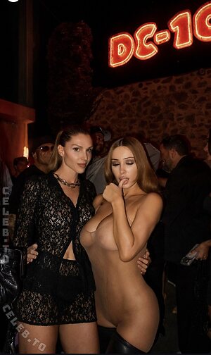 Bianca Censori photo