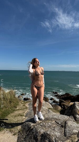 bienmichelle Nude Leaked Photo #9