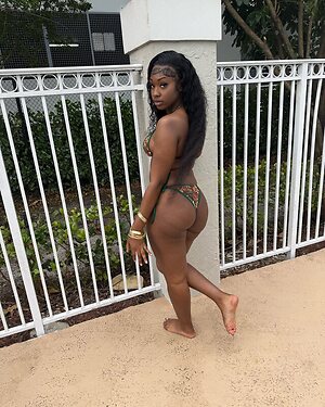 bigbootykyy leaked photo #9